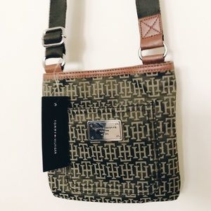 Tommy Hilfiger crossbody bag